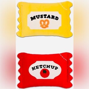 Target Bullseye Summer Red Ketchup & Yellow Mustard Packet Pillows SET OF 2